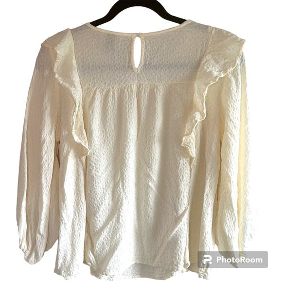 Universal Thread boho ruffle cream blouse Size small - Picture 2 of 6